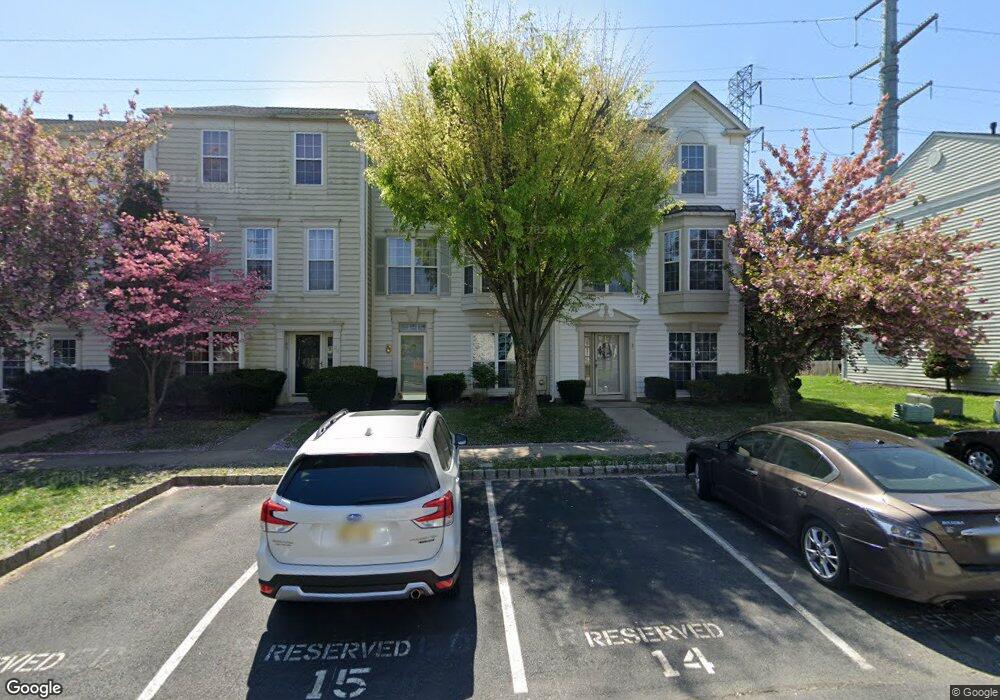 28 Snowberry Ln, Delran, NJ 08075 - photo 1