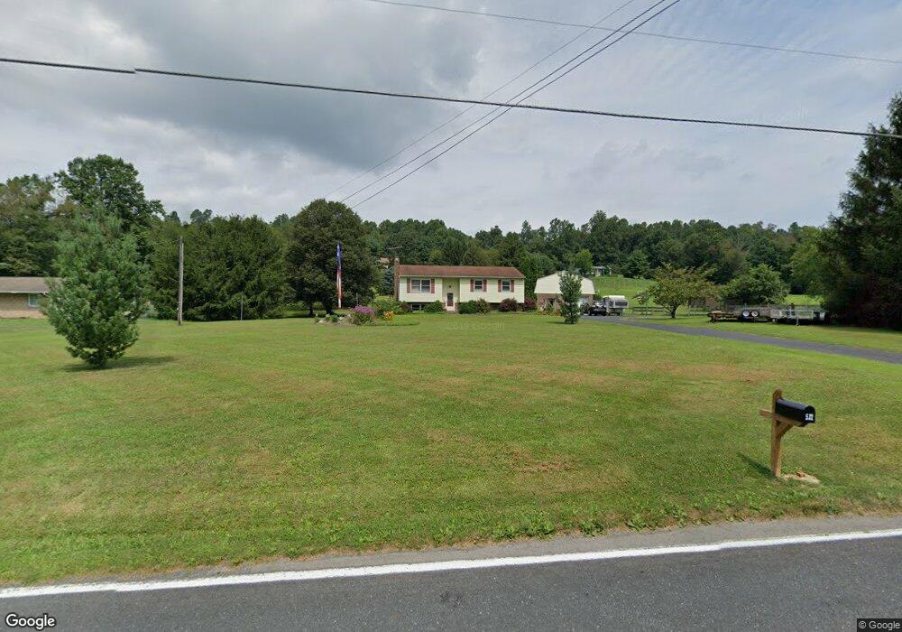 532 Pine Grove Rd, New Bloomfield, PA 17068 - photo 1