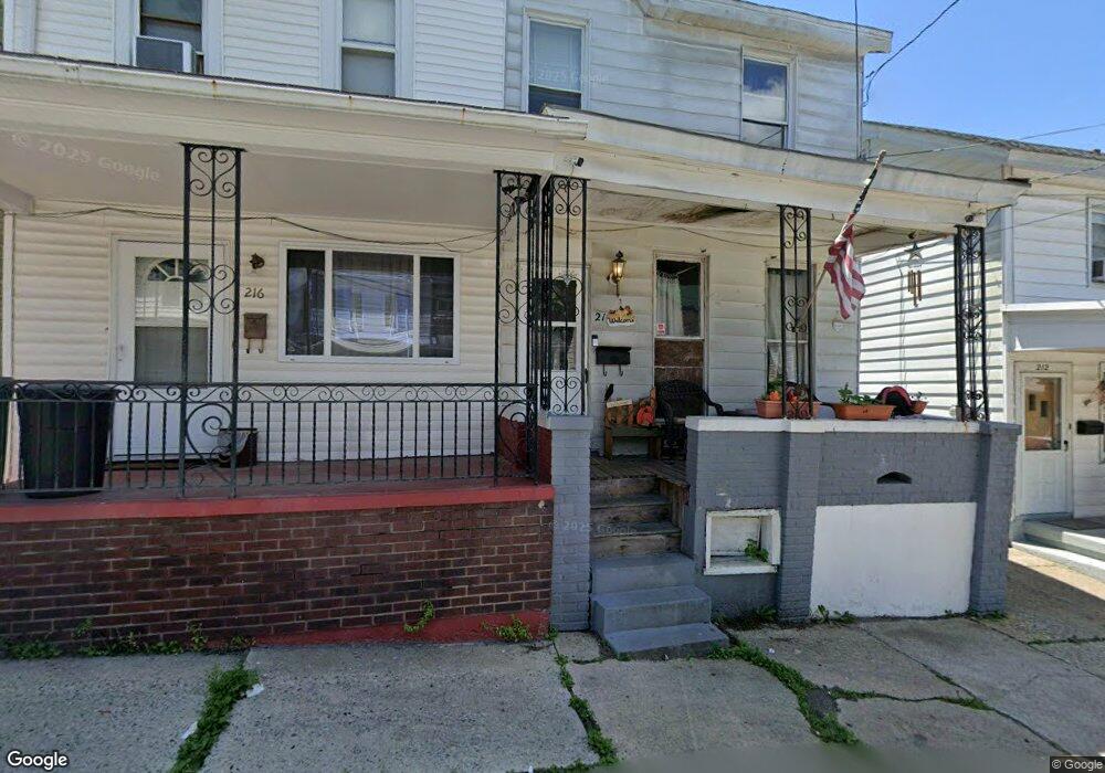 216 Hunter St, Tamaqua, PA 18252 - photo 1