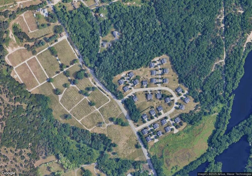 82 Fox Run Rd, Blackstone, MA 01504 - photo 1