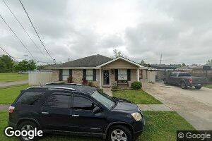 7 Woodchase Ct, Violet, LA 70092