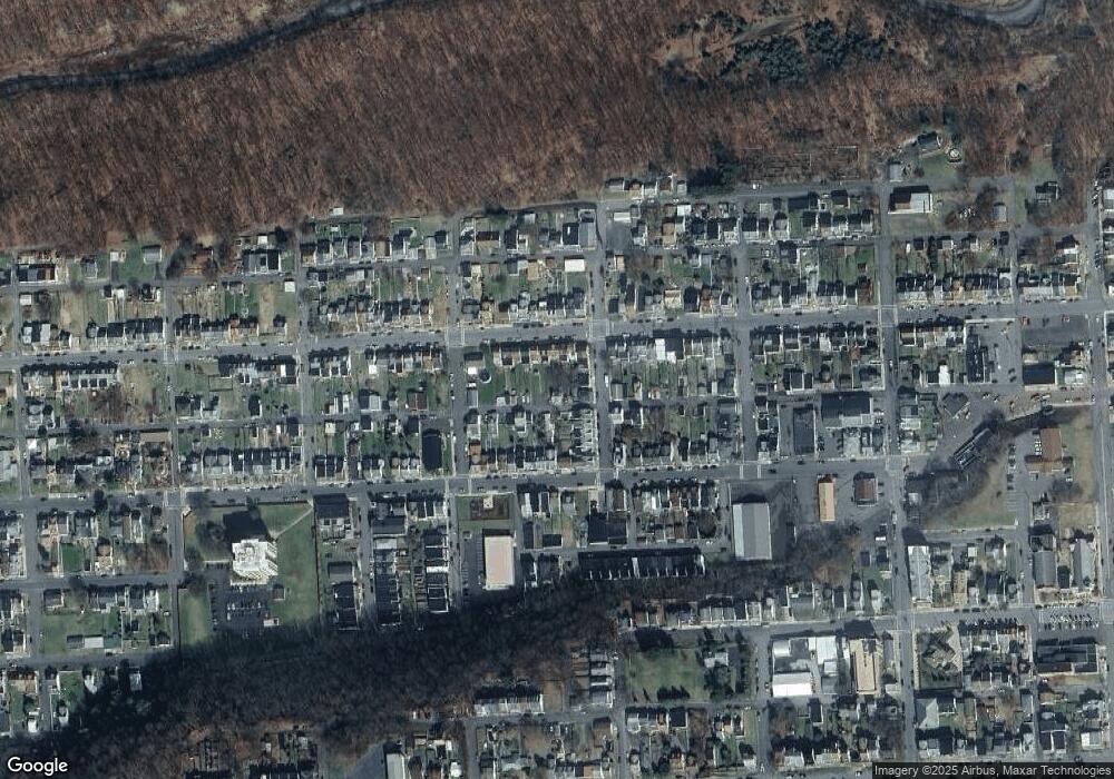 1113 W Water St, Coal Township, PA 17866 - photo 1