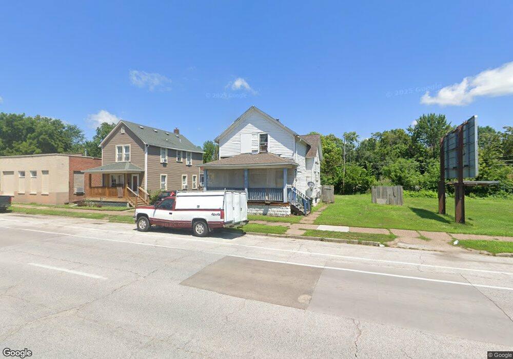 1422 & 1410 W 4th St, Davenport, IA 52802 - photo 1