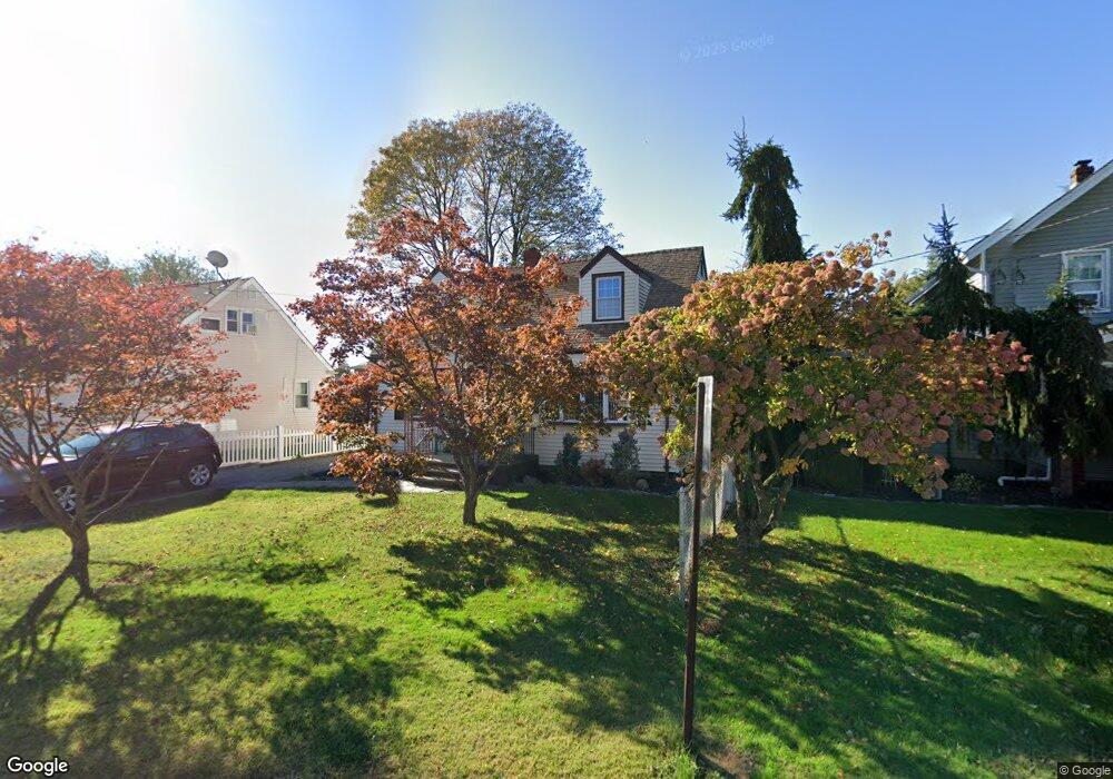 523 Crows Mill Rd, Fords, NJ 08863 - photo 1