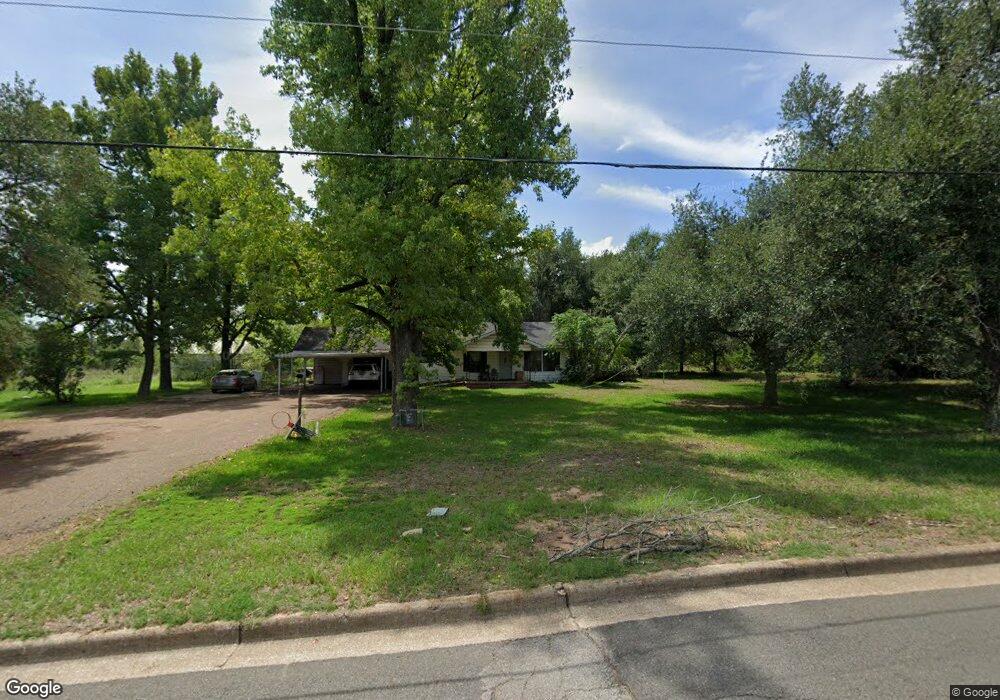 219 W Spradley St, Nacogdoches, TX 75964 - photo 1