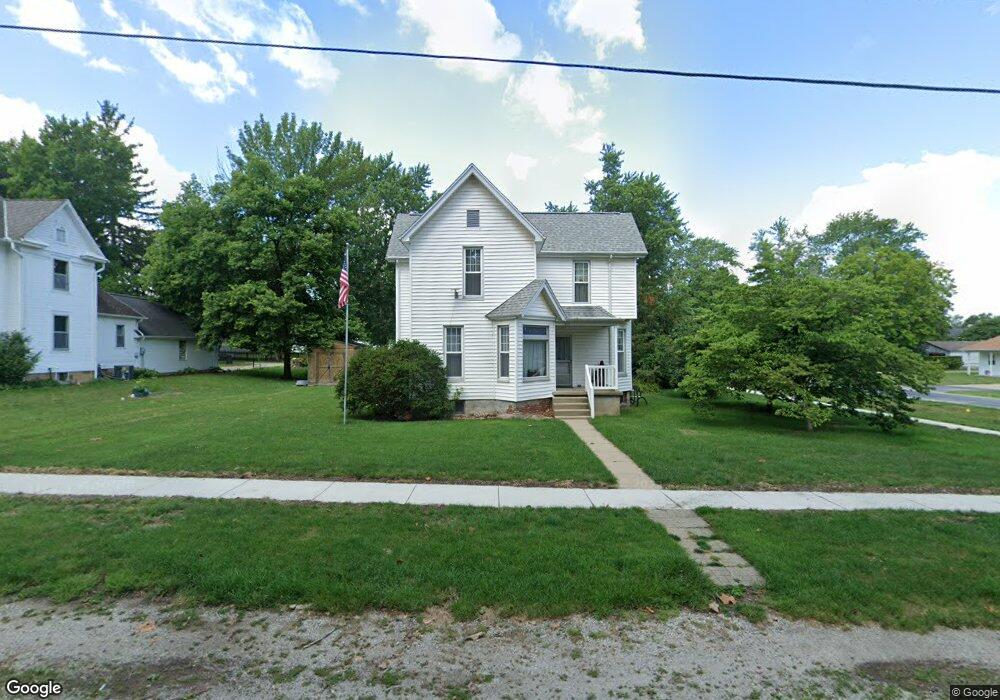 201 S Adams St, Philo, IL 61864 - photo 1