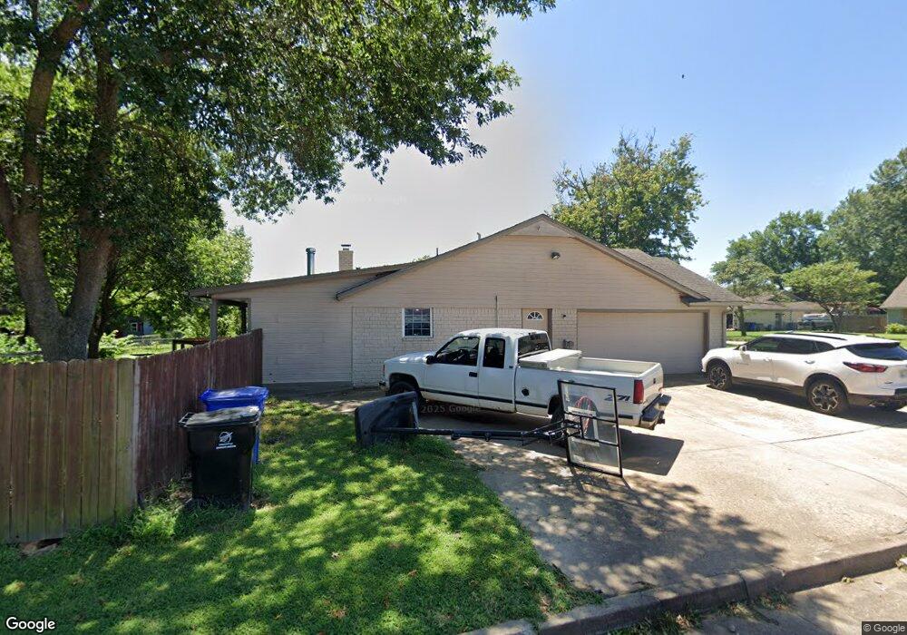 4009 S Gum Ave, Broken Arrow, OK 74011 - photo 1