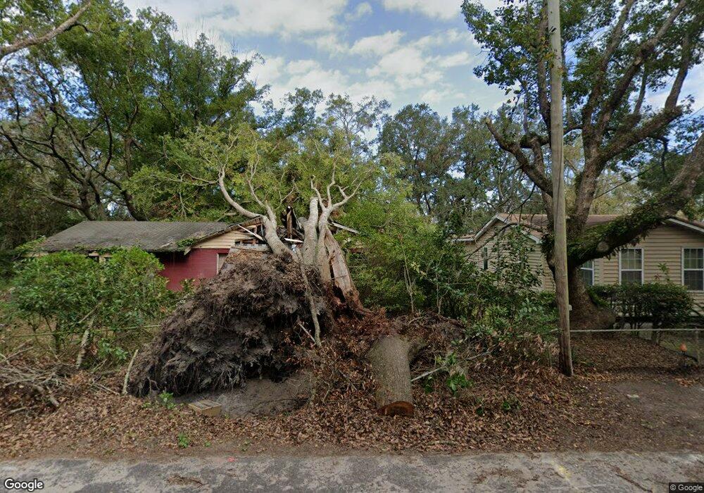 13 10th St, Brunswick, GA 31520 - photo 1