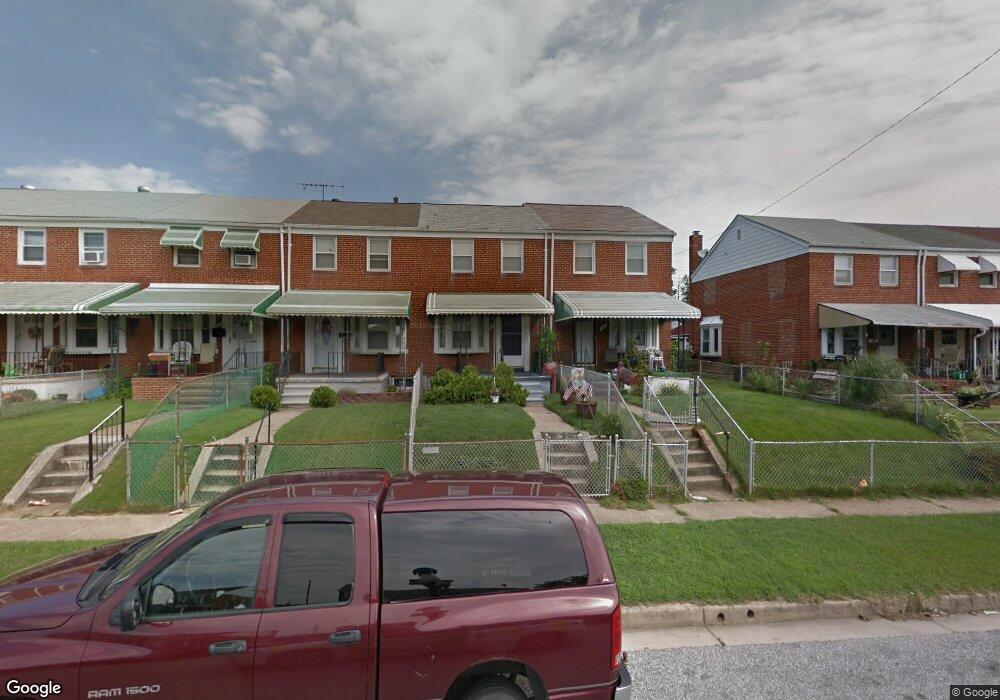 1038 Middlesex Rd, Essex, MD 21221 - photo 1