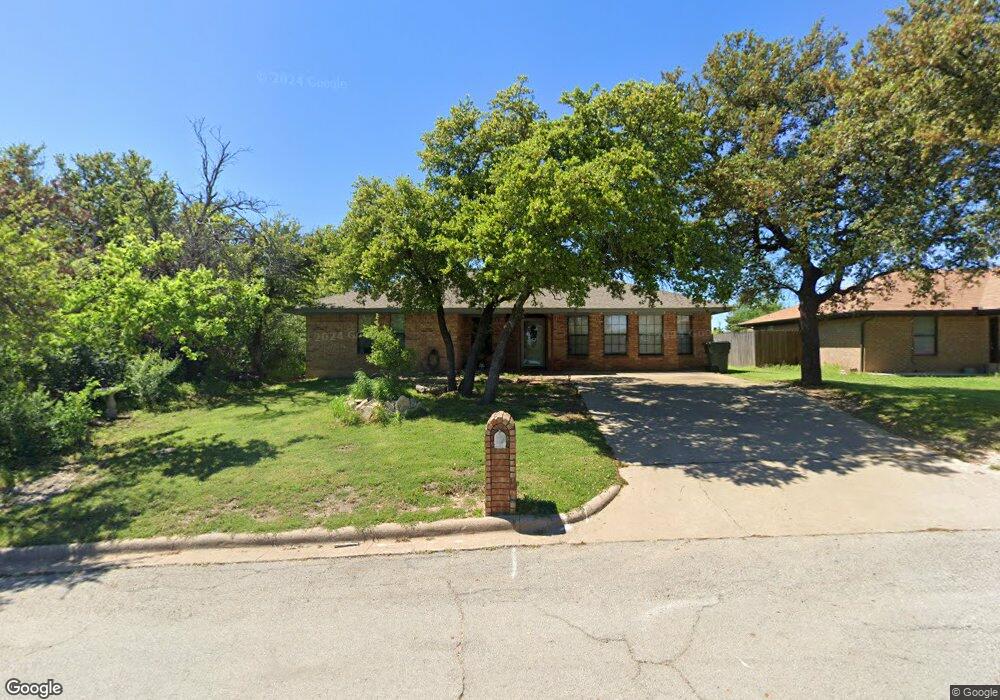 109 Oakridge Dr, Weatherford, TX 76086 - photo 1