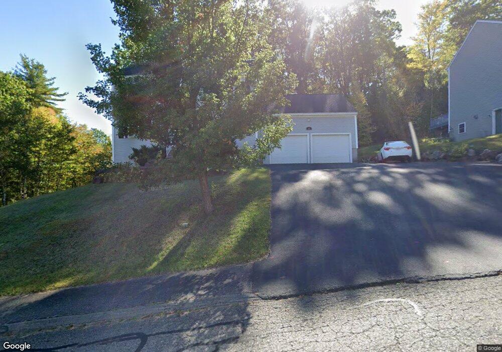 162 Victoria Ln, Fitchburg, MA 01420 - photo 1