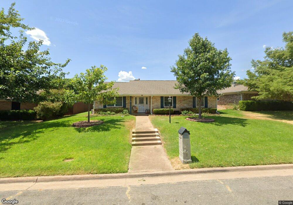 907 Starlight Dr, Sherman, TX 75090 - photo 1