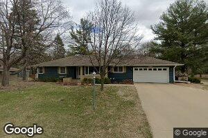 3205 Frear Dr, Hopkins, MN 55305