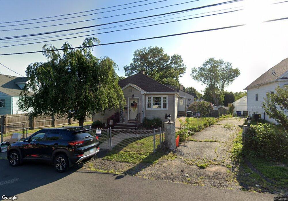 254 Sampson St, Bridgeport, CT 06606 - photo 1