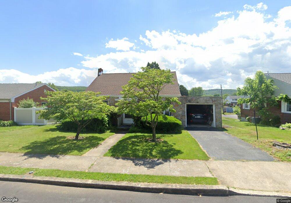18 E Berger St, Emmaus, PA 18049 - photo 1