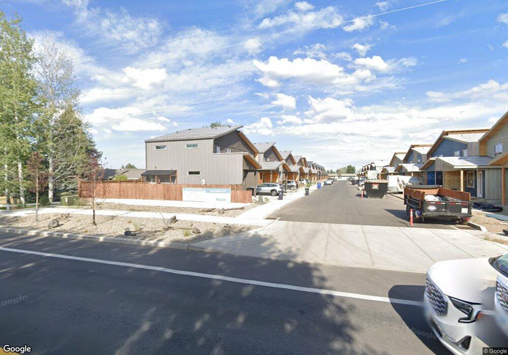 61646 Pettigrew Rd unit 6, Bend, OR 97702 - photo 1