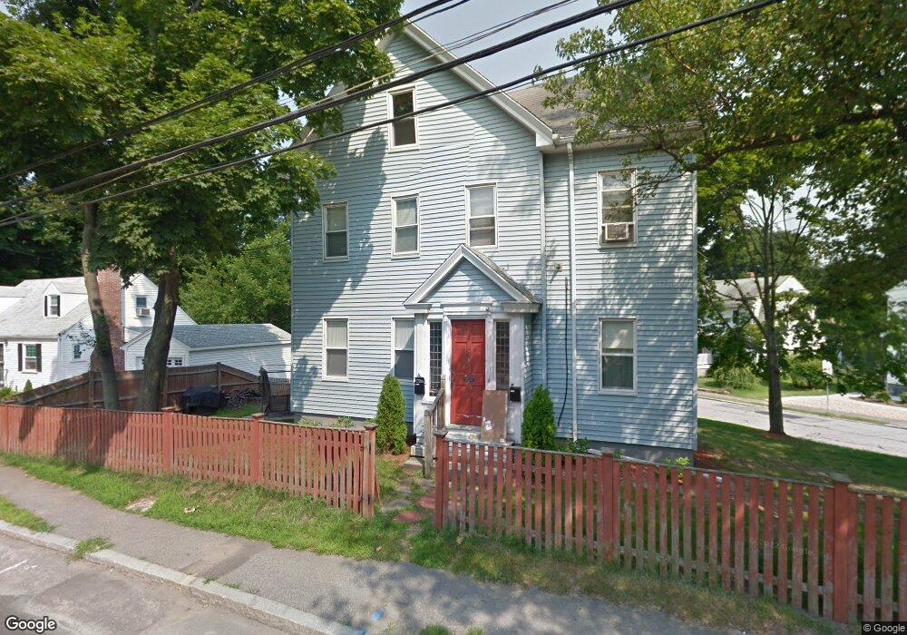 298 Albion St unit 2, Wakefield, MA 01880 - photo 1