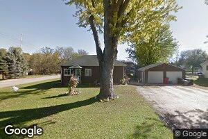 676 3rd Ave NE, Mazeppa, MN 55956