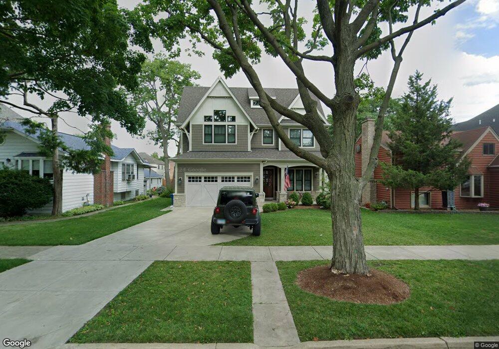 147 N Oak St, Elmhurst, IL 60126 - photo 1