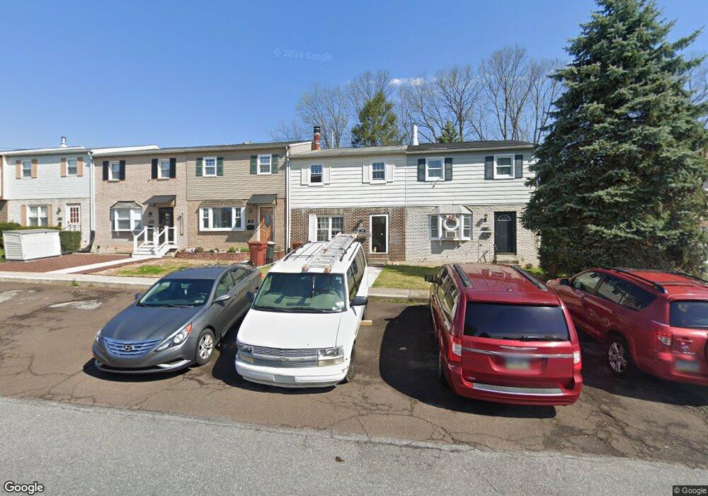 29 Madison Ln, Whitehall, PA 18052 - photo 1