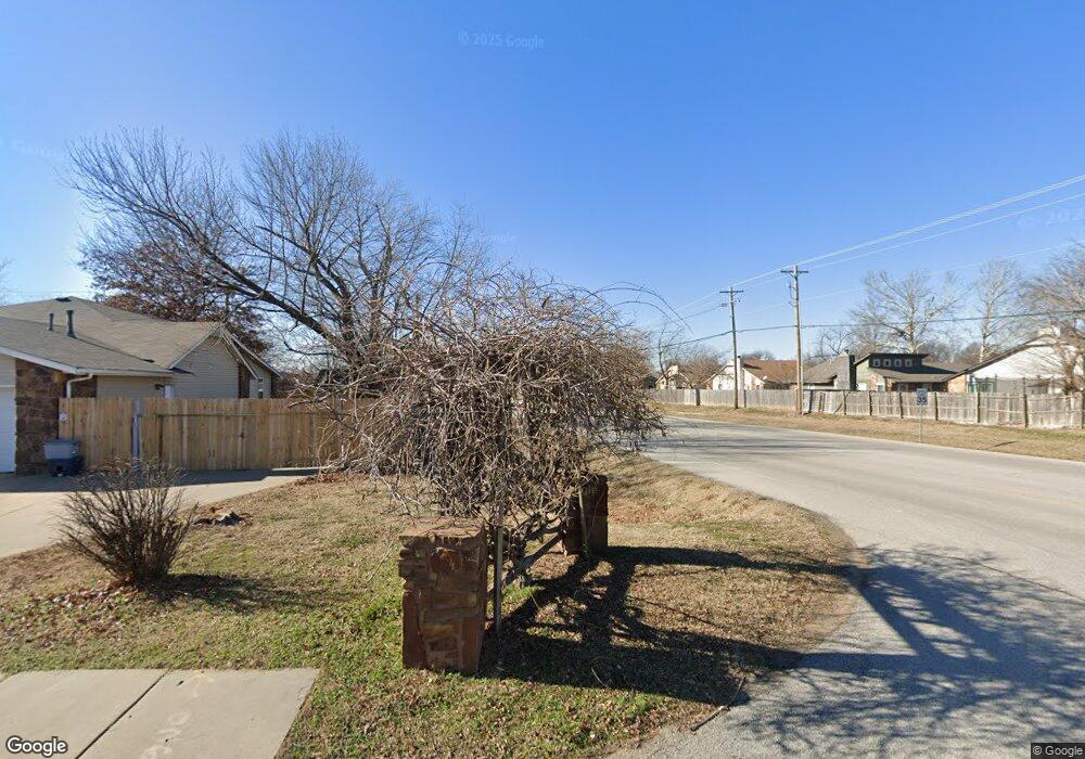 14118 S Poplar Place, Glenpool, OK 74033 - photo 1