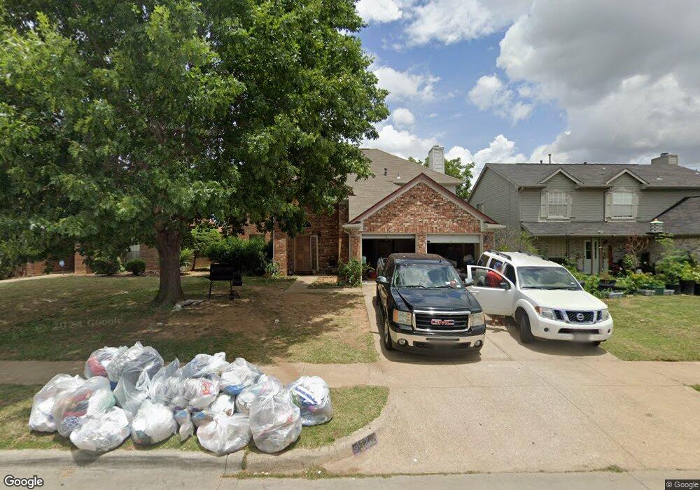 2604 Chesapeake St, Euless, TX 76040 - photo 1