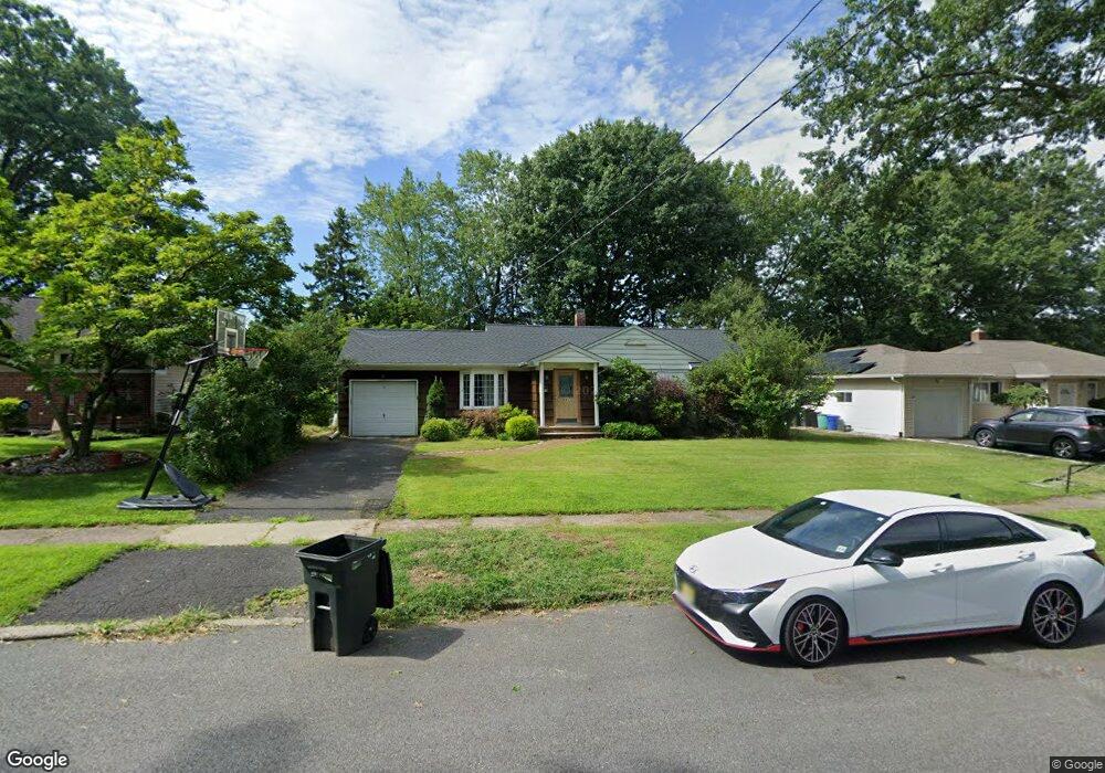 221 Mohawk Dr, River Edge, NJ 07661 - photo 1