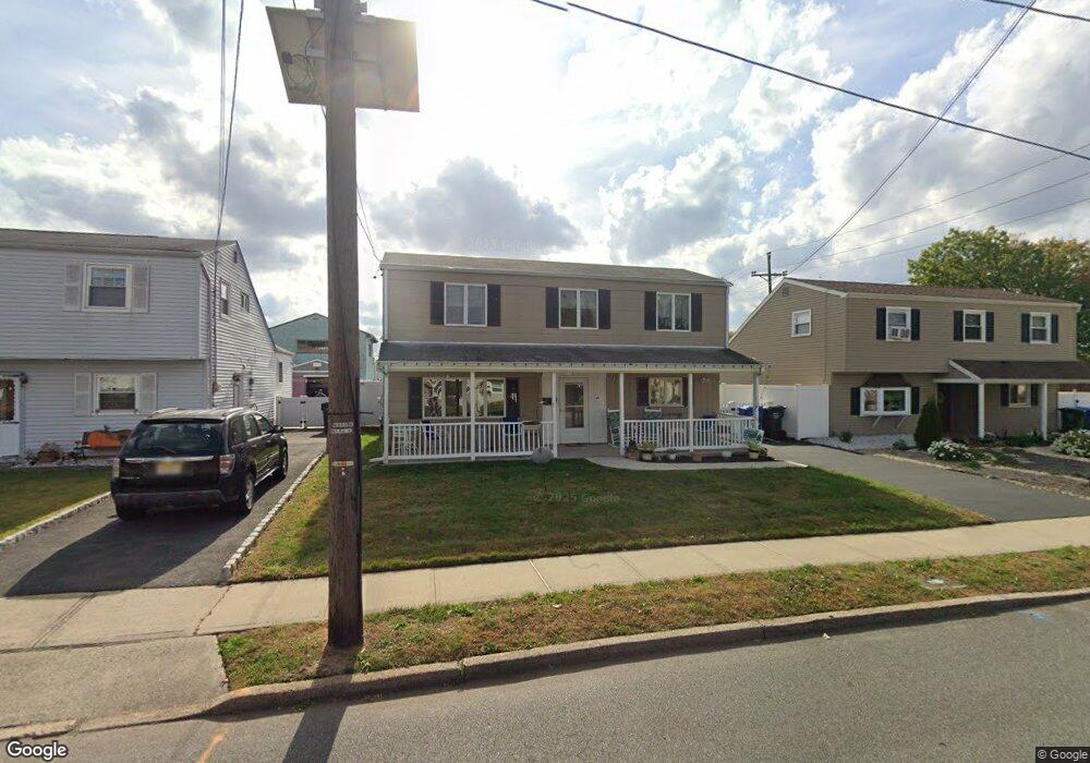 112 Camelot Dr, Port Reading, NJ 07064 - photo 1