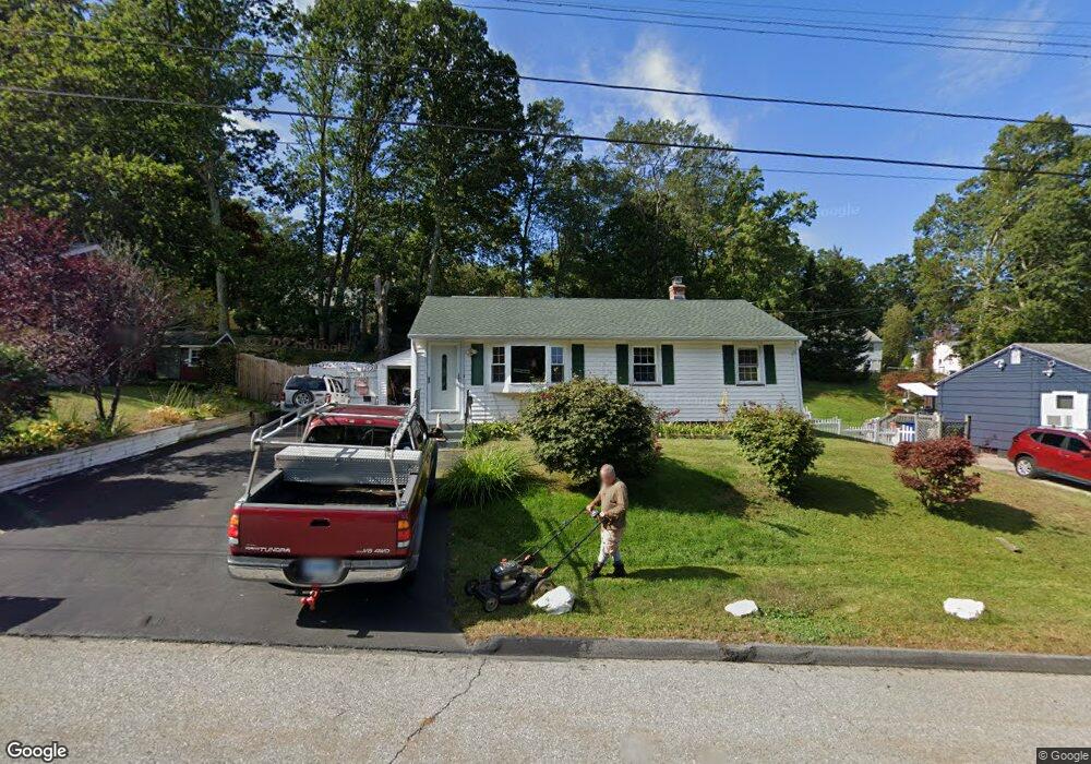 81 Lauter Ave, Willimantic, CT 06226 - photo 1