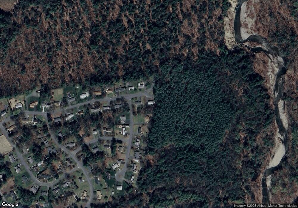 96 Lunt Dr, Greenfield, MA 01301 - photo 1