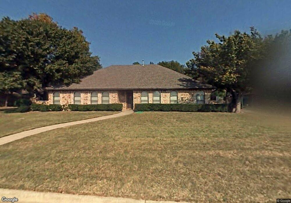 2213 Hollyhill Ln, Denton, TX 76205 - photo 1