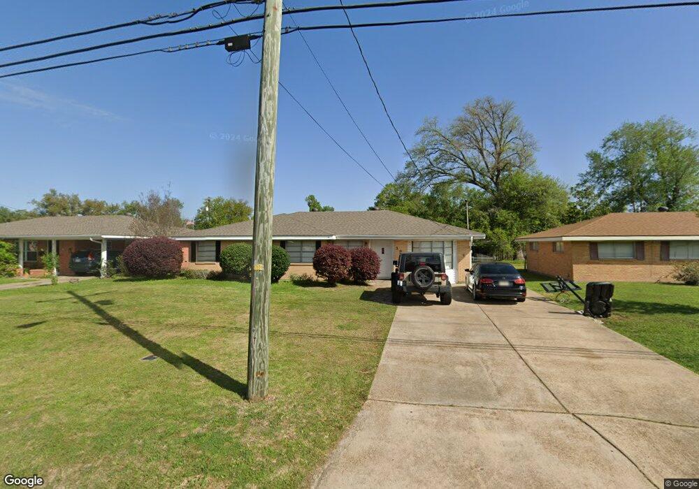 308 W Sale Rd, Lake Charles, LA 70605 - photo 1