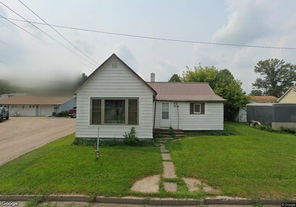 118 7th Ave SW, Jamestown, ND 58401 - photo 1