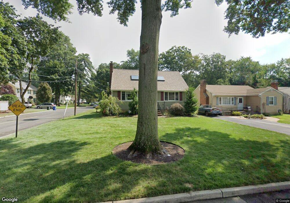 122 Mountain Pkwy, Green Brook, NJ 08812 - photo 1