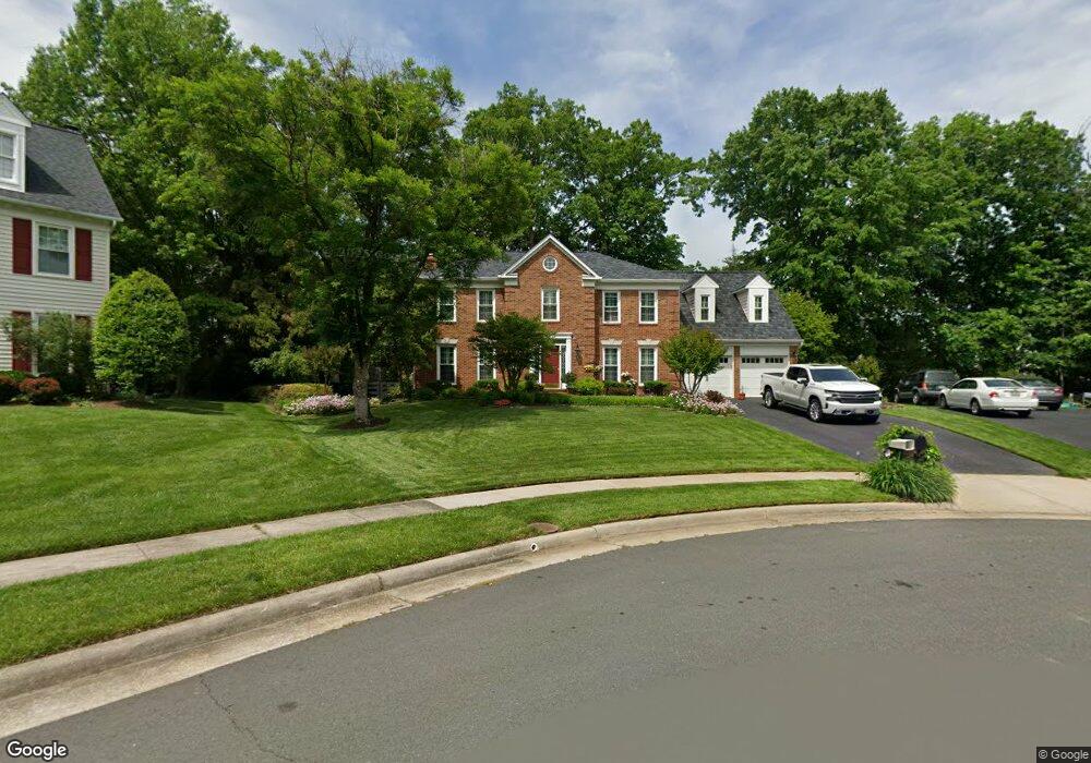 9602 Signal Pointe Way, Fairfax Station, VA 22039 - photo 1