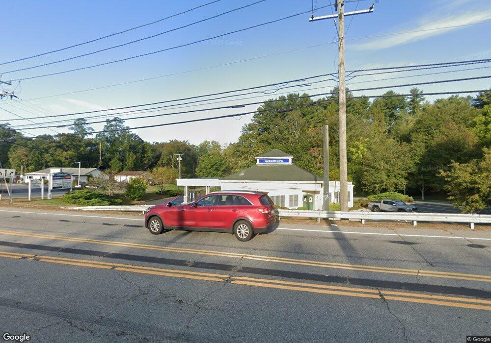 2 Chapman Ln unit C, Gales Ferry, CT 06335 - photo 1