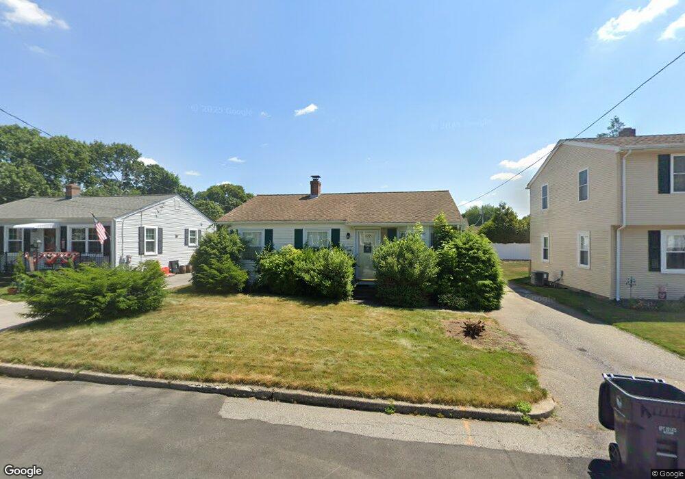 239 Clews St, Pawtucket, RI 02861 - photo 1