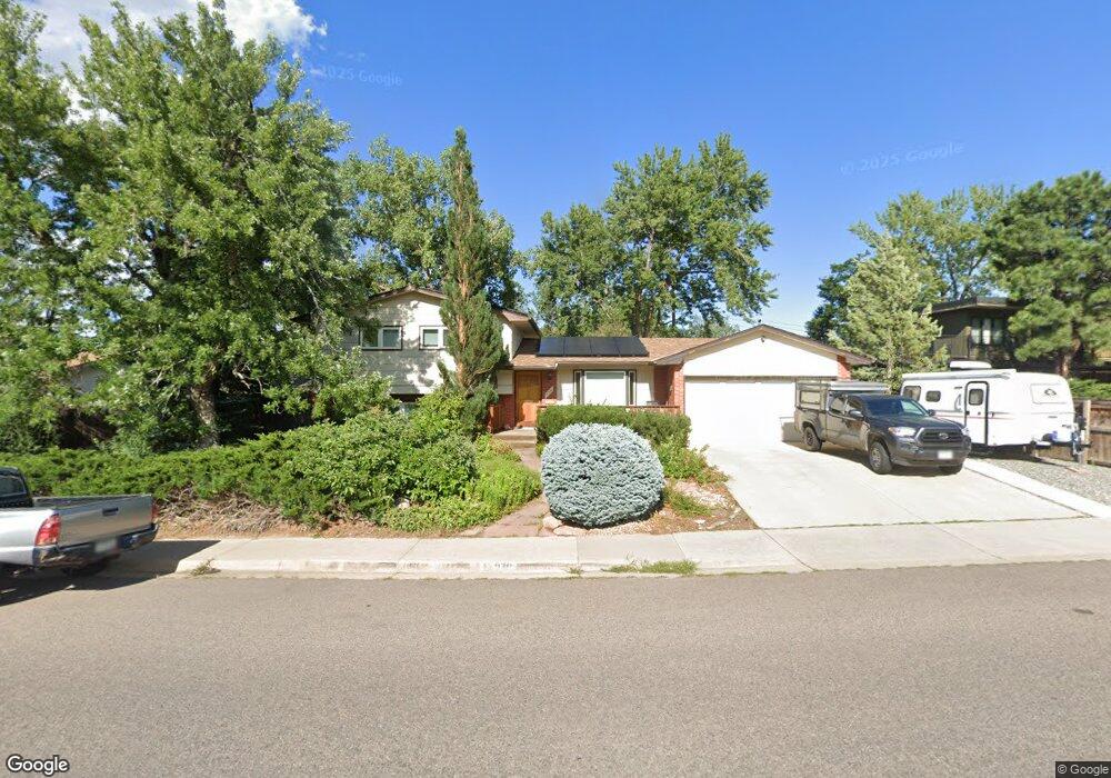 930 Gillaspie Dr, Boulder, CO 80305 - photo 1