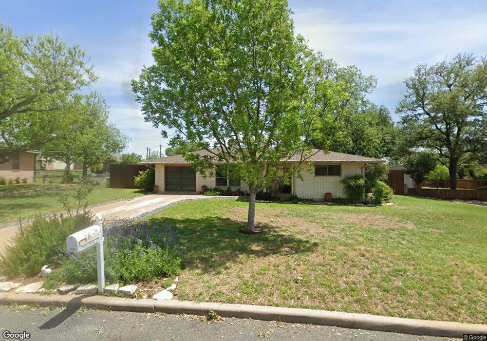 1101 Avenue A, Fredericksburg, TX 78624 - photo 1