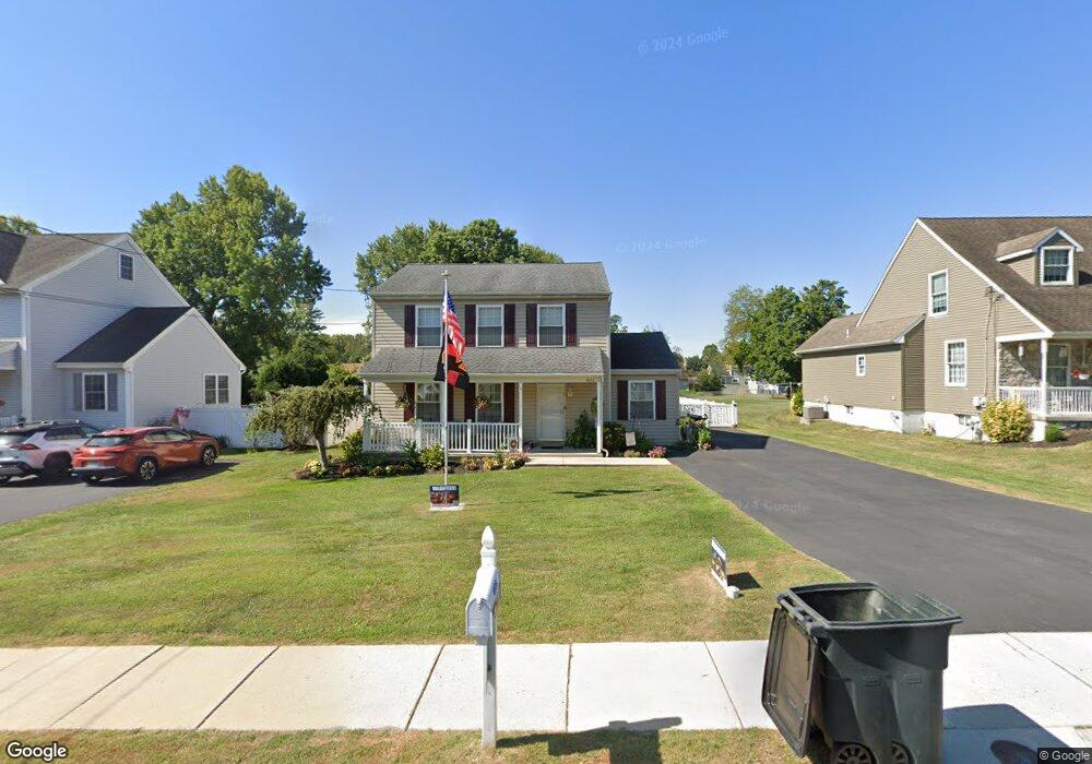 4826 Shepard St, Brookhaven, PA 19015 - photo 1