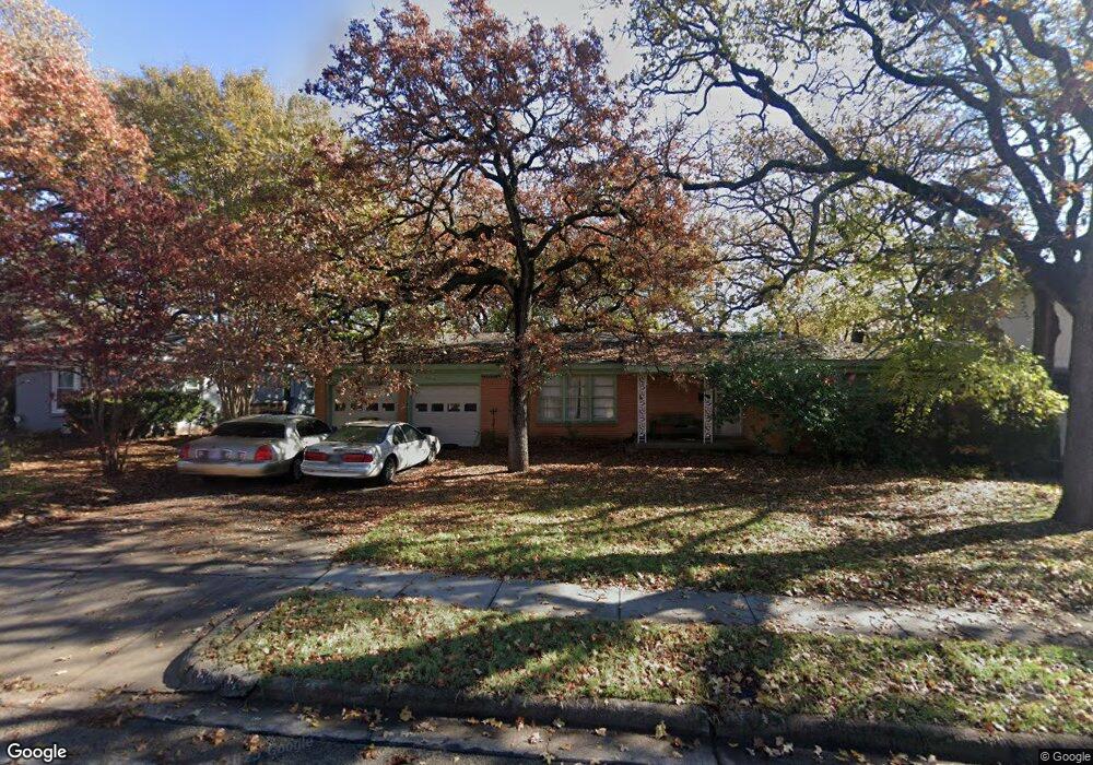 908 Glenda Dr, Bedford, TX 76022 - photo 1