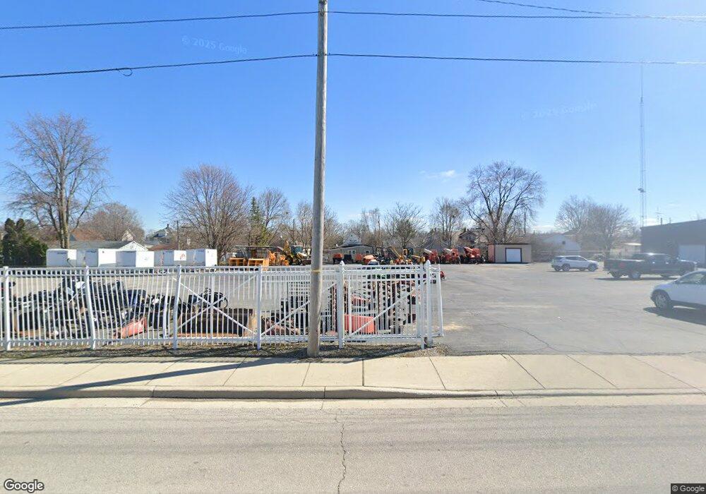 818 Summit St, Findlay, OH 45840 - photo 1