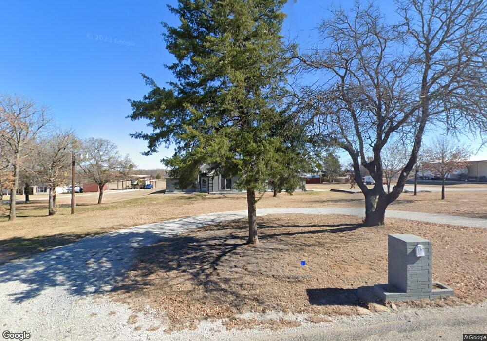 590 Lazy b Ln, Springtown, TX 76082 - photo 1