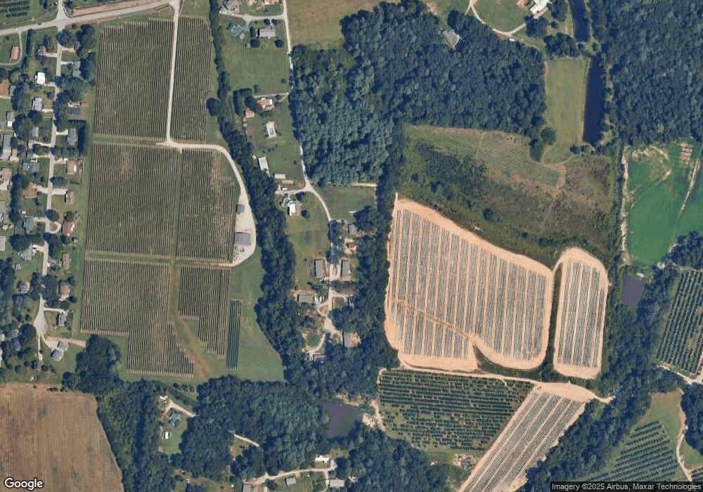 261 Pleasant Meadow Ln, Hendersonville, NC 28792 - photo 1