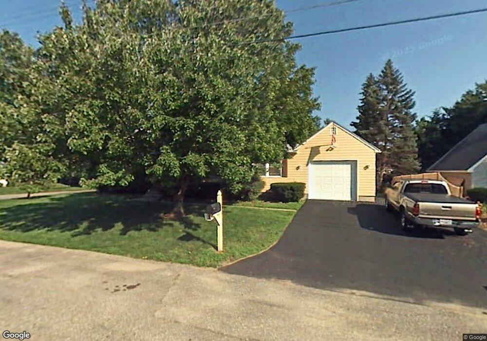 10 Sioux Ave, Nashua, NH 03063 - photo 1