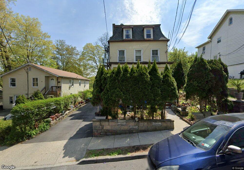 611 John St, Peekskill, NY 10566 - photo 1