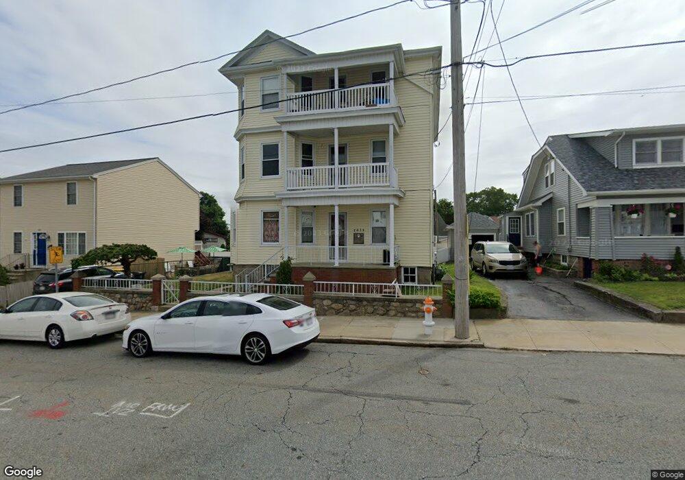 2039 Pleasant St, Fall River, MA 02723 - photo 1