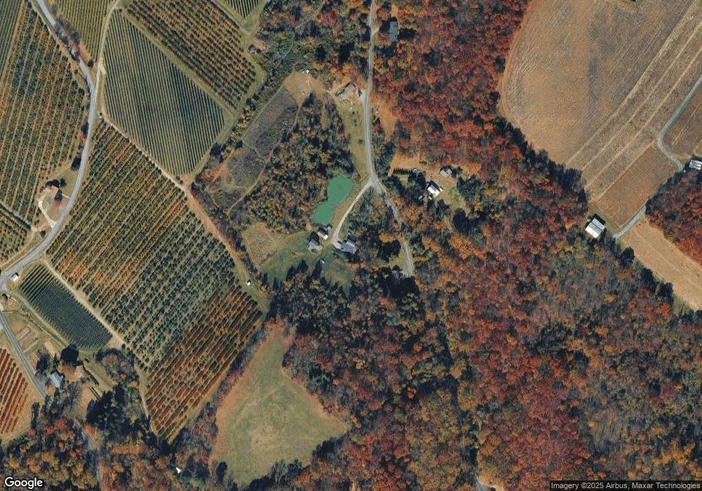 124 Blackberry Rd, Boyertown, PA 19512 - photo 1