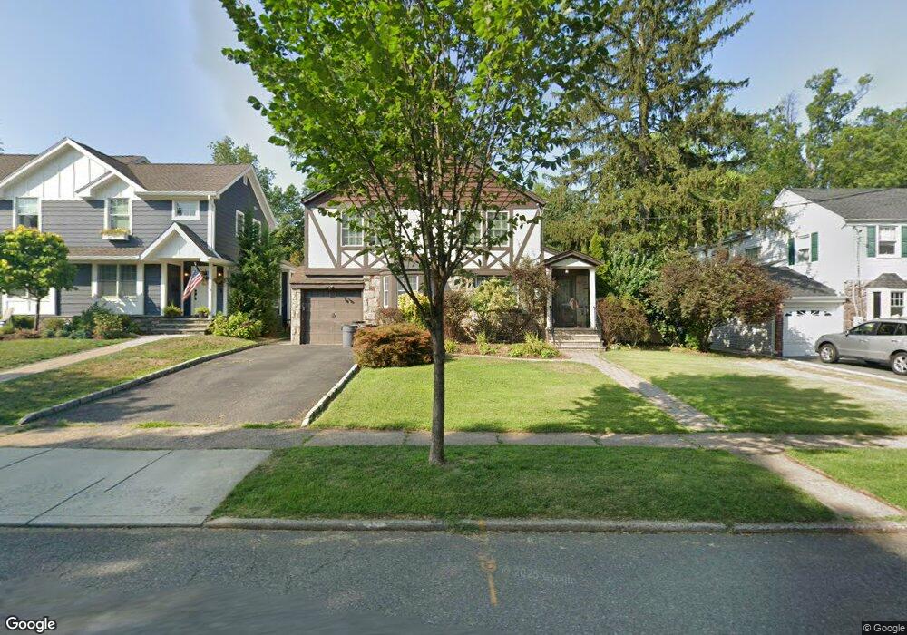 172 Manning Ave, River Edge, NJ 07661 - photo 1