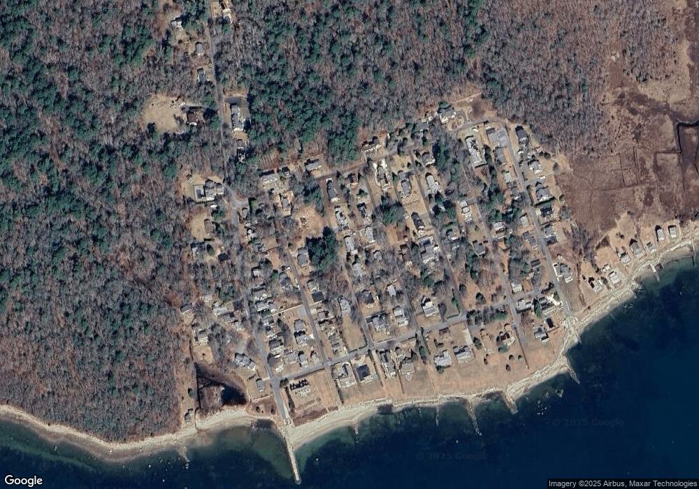 10 Kerwin Ave, Mattapoisett, MA 02739 - photo 1